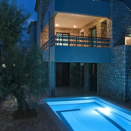 Holiday home Iro & Niovi